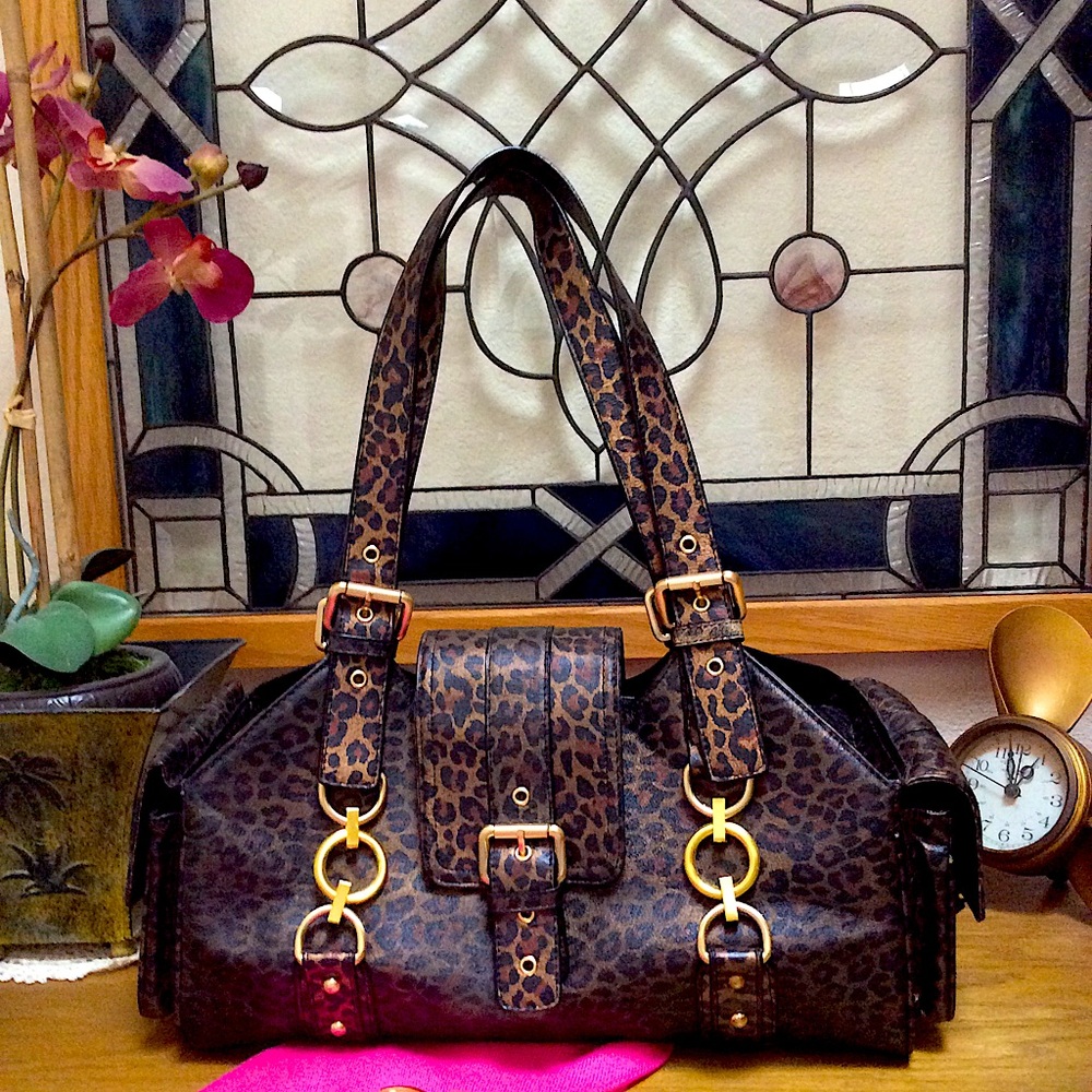 The Find 🎀 Leopard Print Purse 🎀